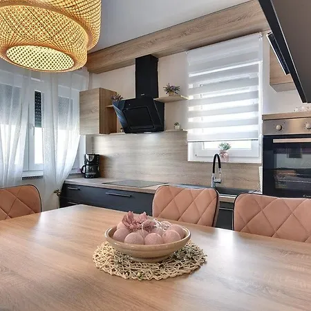 アパート Apartment Olivia *
